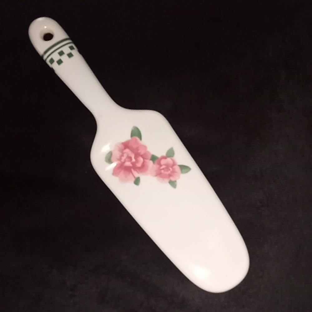 Vintage S.H.I. Porcelain Floral Pie Cake Cutter Serving Utensil Made in Japan